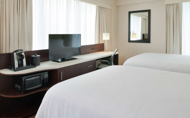 Corner Quadruple room