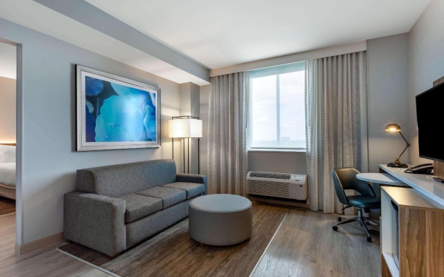 1 Bedroom Double Suite