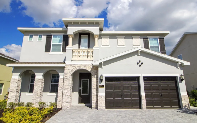 5 Bedrooms Cottage with balcony