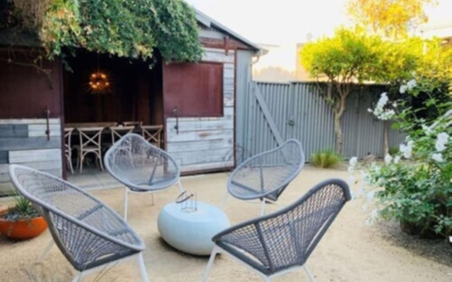Bungalow