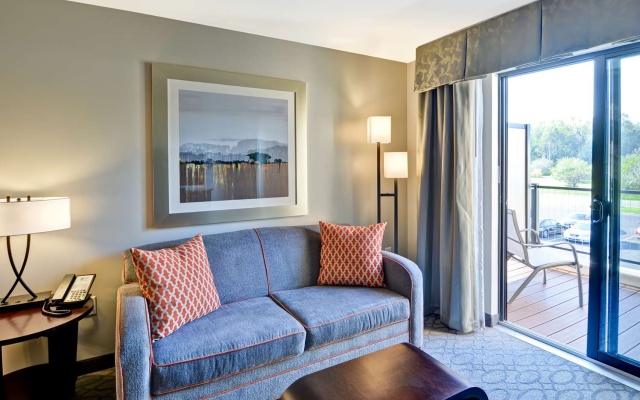 Suite with balcony