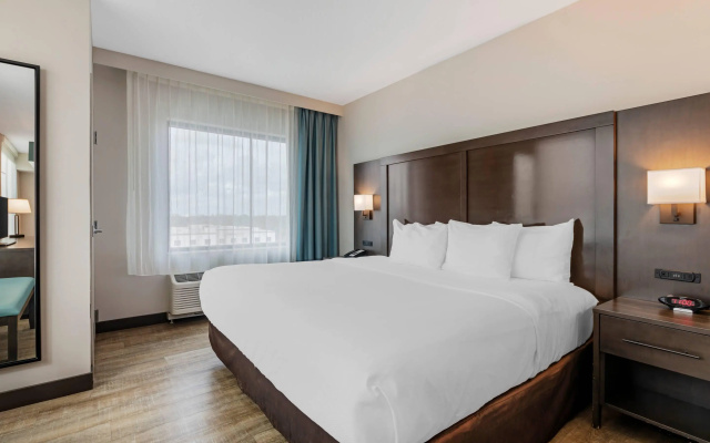 Double Suite
