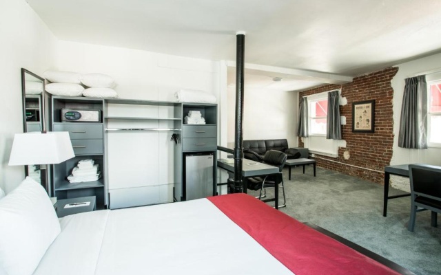 Double Suite