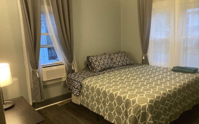 Economy Cottage