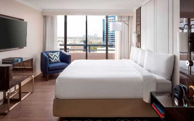 Double Club Suite