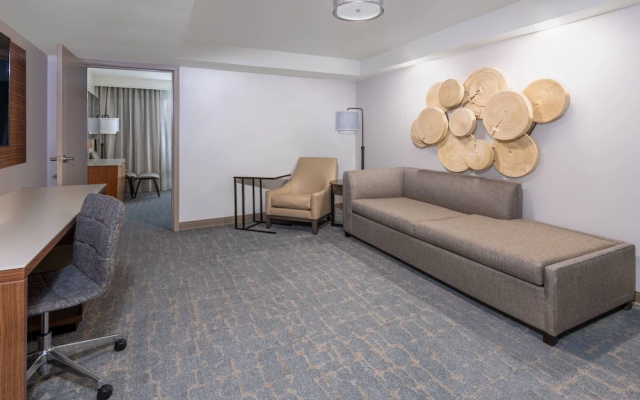 1 Bedroom Club Suite