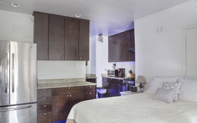 Deluxe Quadruple Suite with balcony