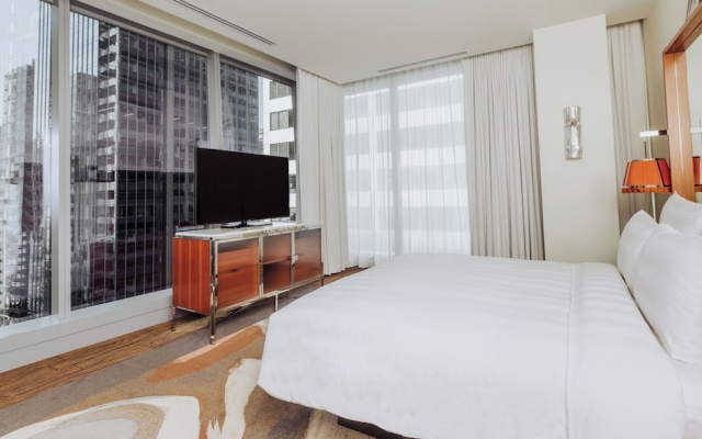 Deluxe Double room with city view