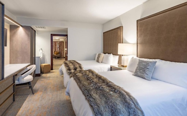 Quadruple Suite with mountain view
