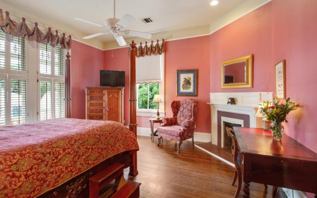Superior Double room with balcony