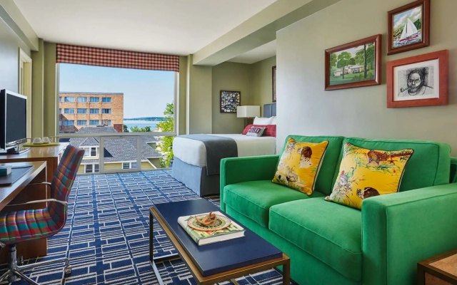 Double Suite