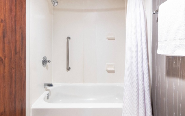 2 Bedrooms Double Suite