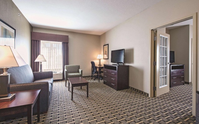 1 Bedroom Double Suite