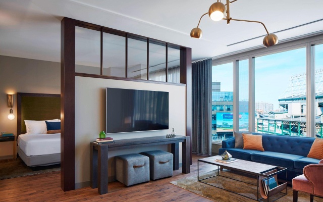 Double Suite