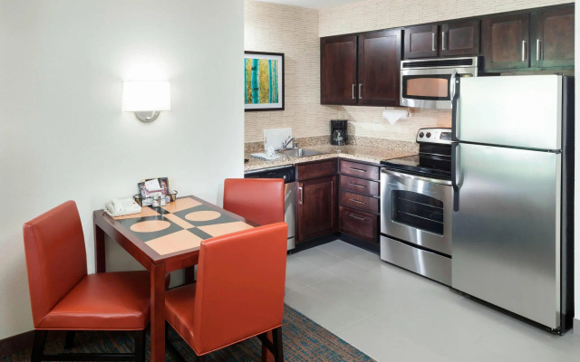 2 Bedrooms Suite