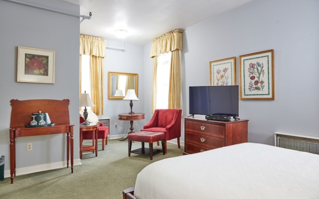 Standard Double room with city view