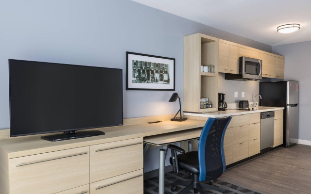 1 Bedroom Quadruple Suite