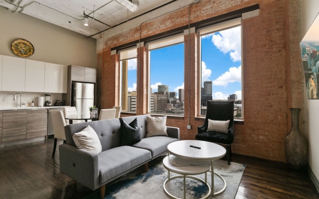 2 Bedrooms Superior Apartment with city view