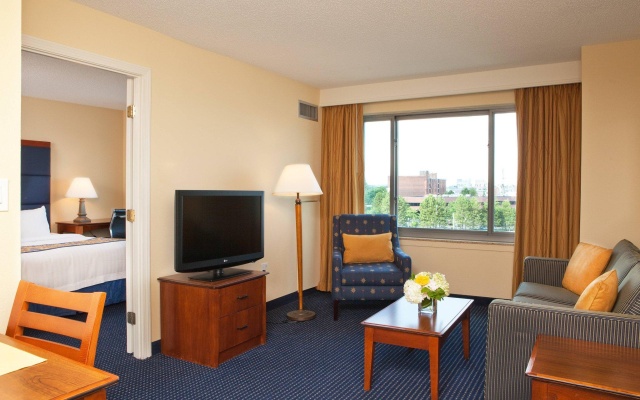 2 Bedrooms Suite