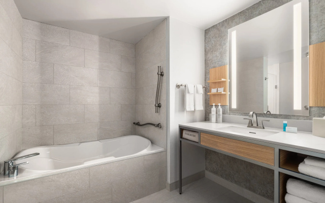1 Bedroom Double Suite