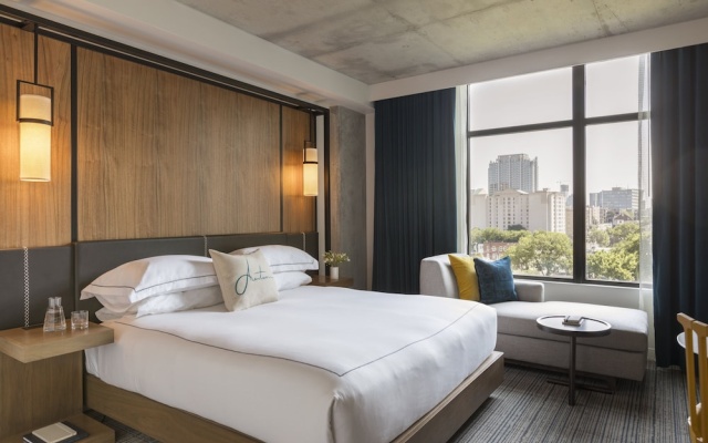 1 Bedroom Suite
