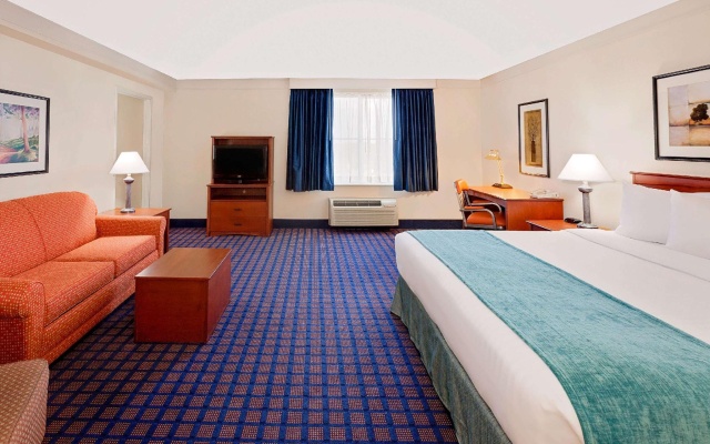 Double Suite
