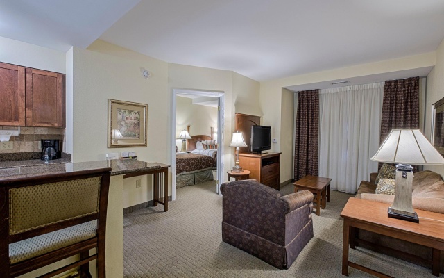 1 Bedroom Quadruple Suite