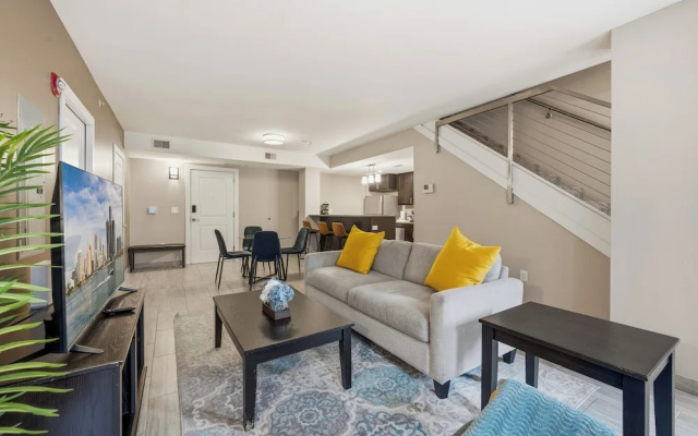 Luxury Apartment