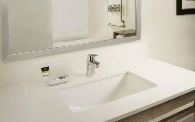 Executive Suite with balcony