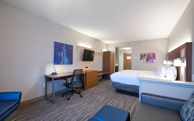 1 Bedroom Suite