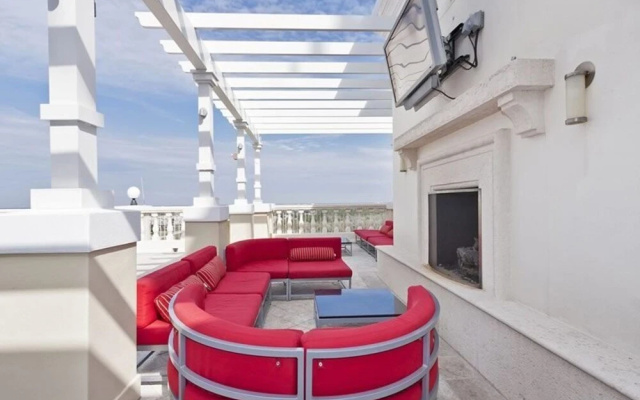 1 Bedroom Villa with balcony