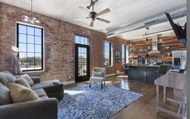 Luxury Apartment