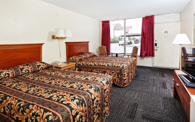 Standard Quadruple room