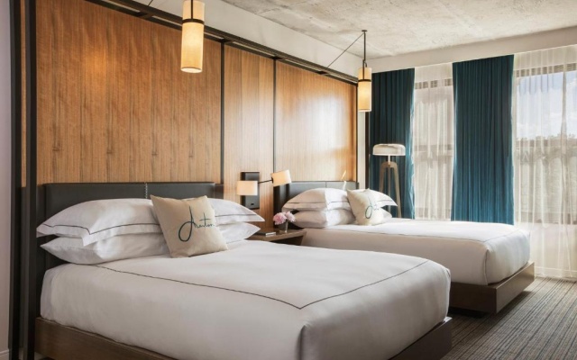 1 Bedroom Quadruple Suite