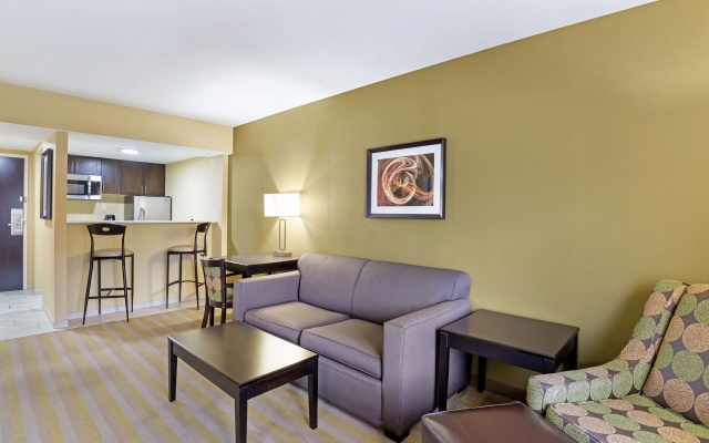 Double Suite