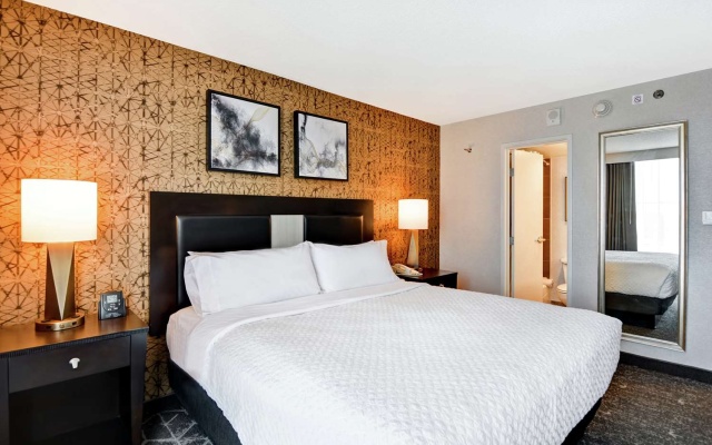 1 Bdrm Double Suite