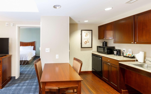 1 Bedroom Quadruple Suite