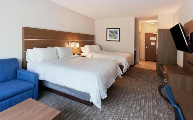 2 Bedrooms Suite
