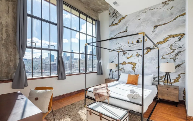 2 Bedrooms Apartment with city view