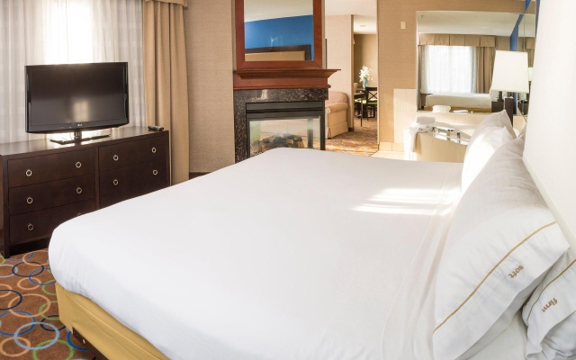 Double Suite