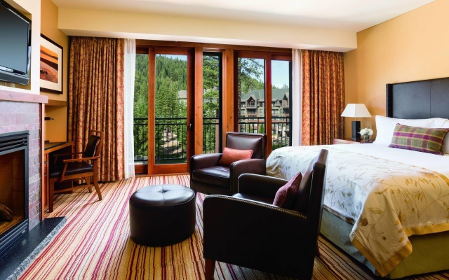 Standard Double room with mountain view