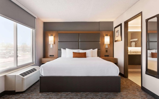 Double Suite