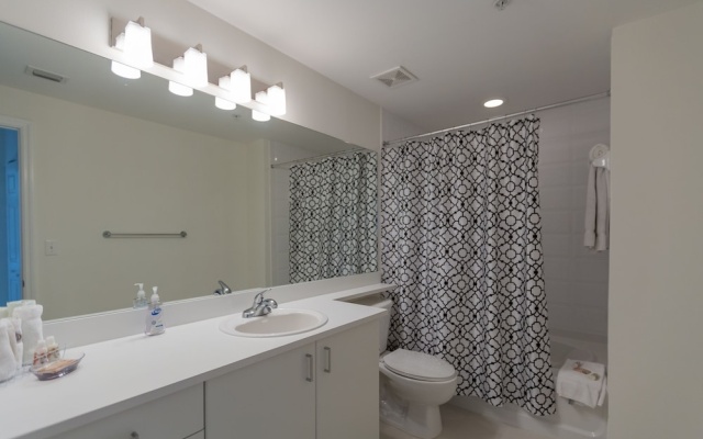 2 Bedrooms Deluxe Suite with balcony