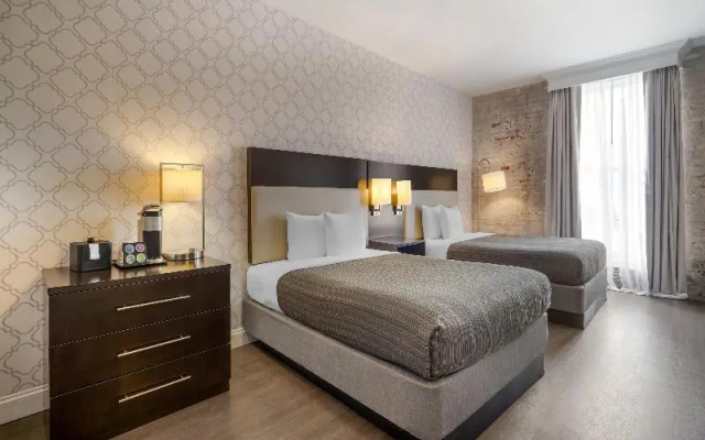 Standard Quadruple room