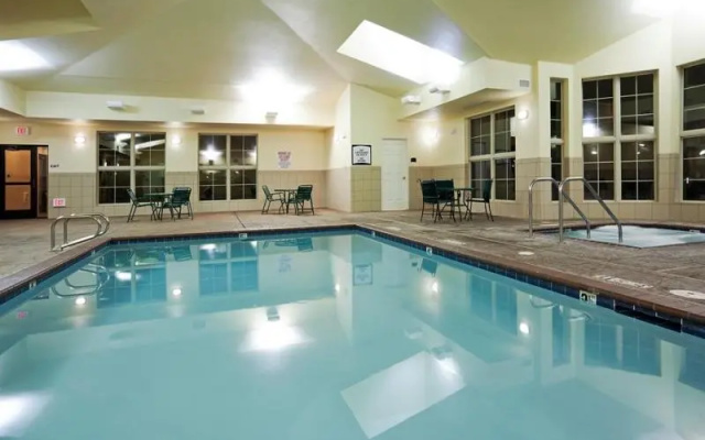 2 Bedrooms Double Suite