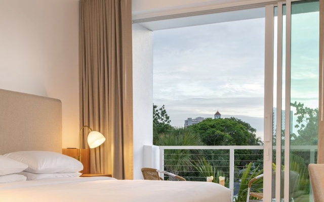 Deluxe Double room with balcony