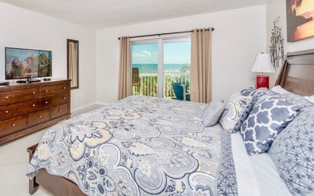 2 Bedrooms Standard room oceanfront