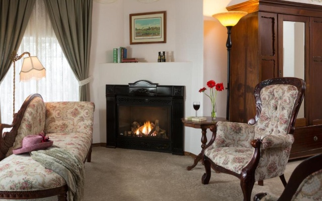 Standard room with lake view