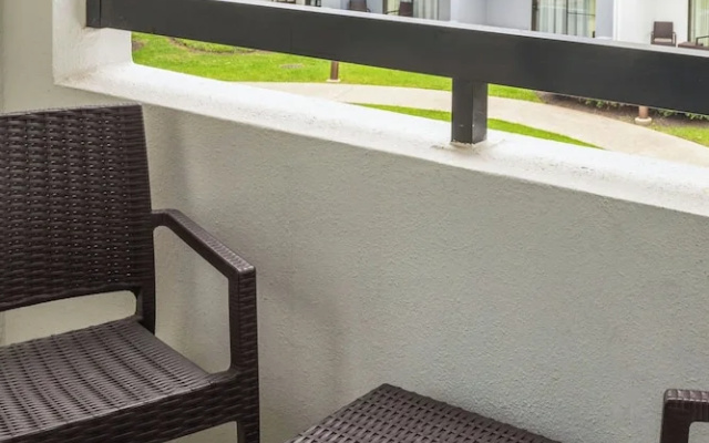 1 Bedroom Suite with balcony