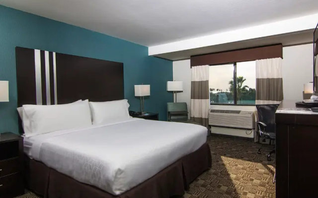 Suite with view